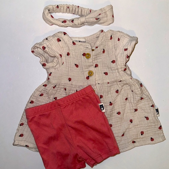 Baby Girl 3-6M matching set with headband - Picture 3 of 6